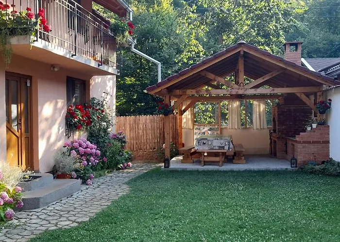 Casa Iulia & Matei